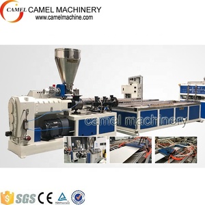 Extrusora cónica de doble tornillo, línea de extrusión de panel de techo de PVC/línea de producción de perfil de tablero de pared de PVC - Product Image 6