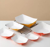 Barquettes jetables en papier kraft en gros, sans PFAS, résistantes à la graisse et à l'huile, pour frites et snacks BBQ, conteneurs OEM en vrac