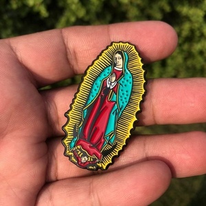 Sombrero de béisbol de estilo mexicano personalizado pin Chalino <span class=keywords><strong>Virgen</strong></span> María bandera solapa pin México esmalte pines para sombrero - Product Image 5