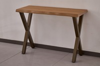 Table basse moderne en MDF avec plateau en bois de chêne et pieds en métal pour le salon