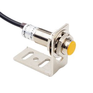 NJK-5002C เซ็นเซอร์ใหม่ M12 NPN สามสายเปิดตามปกติพร้อมสวิตช์แม่เหล็กเหนี่ยวนำแม่เหล็ก2ชิ้น - Product Image 2