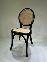 Chaise Monet en bois empilable pour banquet de mariage