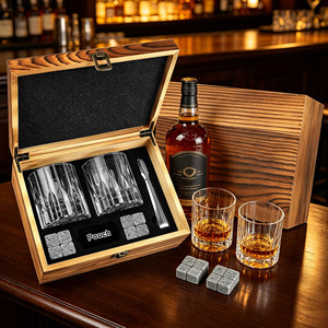 Set Regalo Personalizzato con Pietre per Whisky, Set di 2 Bicchieri da Whisky <span class=keywords><strong>e</strong></span> Pietre Refrigeranti in Granito per Scotch <span class=keywords><strong>e</strong></span> Bourbon - Product Image 2
