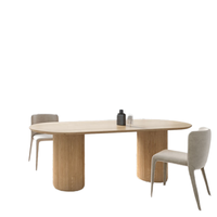 2025 moderne Simple nordique maison créative Table à manger chaise combinaison Table en bois massif pour petit hôtel salle à manger meubles