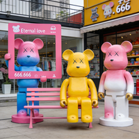 Statue d'ours anime géométrique en résine polie à la main, dégradé de couleurs, détails des yeux en forme de X, taille/couleur personnalisables