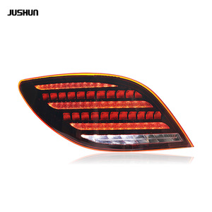 Feux arrière LED Jushun pour Mercedes-Benz Classe R W251 Edition Diamant 12V Rouge Fumé Noir - Product Image 3