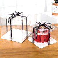 Scatola Quadrata in Plastica Trasparente Personalizzata e Monouso per Torte di Compleanno
