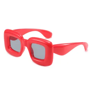 Gafas de sol cuadradas de ala ancha para hombre y mujer, lentes de sol cuadradas con personalidad, Color cálido, moda envolvente