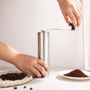 Molinillo de Café Manual Portátil de Acero Inoxidable para el Hogar, Molinillo de Café Manual con Muelas de Cerámica, Ajustes Regulables, Herramientas Portátiles de Manivela - Product Image 4