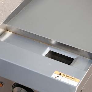 Grill électrique de comptoir en acier inoxydable pour cuisine de restaurant de restauration rapide - Product Image 6