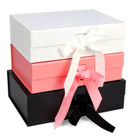 Cajas de regalo plegables con cierre magnético impresas personalizadas al por mayor, cartón rígido con forro de esponja, embalaje de papel en relieve