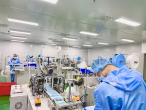 3 ply IIR CE masker wajah, masker wajah medis bedah sekali pakai bersertifikasi desain kustom grosir masker wajah - Product Image 3