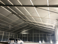 Tente de sport à cadre en aluminium de gros robuste pour chapiteau de tentes de stockage d'entrepôt de court de tennis à pagaie à vendre