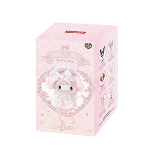 100% Original <span class=keywords><strong>MINISO</strong></span> <span class=keywords><strong>Sanrio</strong></span> Serie Jardín de Rosas de Ensueño Llaveros de Vinilo Caja Sorpresa Regalo de San Valentín - Product Image 3