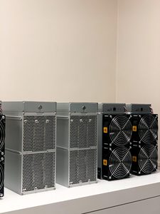Bitmain Z15K Equihash Miner 525KSol/s 2483W ระบบระบายความร้อนด้วยอากาศ ASIC Zcash ZEC ZEN อุปกรณ์ขุดเหรียญมืออาชีพ มือสอง Z15 Z15Pro Z15e - Product Image 4
