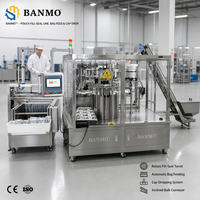 Ligne de remplissage et de scellage entièrement automatique BANMO pour sachets souples avec chargeur de sachets pour un chargement mains libres