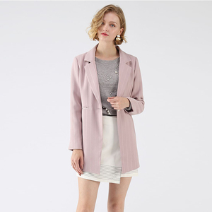 Oem personalizzato di alta moda con collo <span class=keywords><strong>a</strong></span> maniche lunghe <span class=keywords><strong>a</strong></span> <span class=keywords><strong>righe</strong></span> stampa <span class=keywords><strong>Blazer</strong></span> lungo <span class=keywords><strong>a</strong></span> bottone singolo per le donne - Product Image 1
