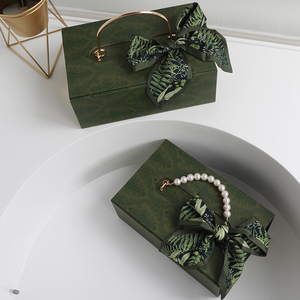 Luxury Custom Cardboard Michaels Mother's Day Gift <b>Box</b> with Handle - Product Image 4