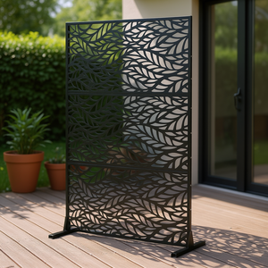 Paravent d'extérieur en métal noir 47 po x 72 po pour portes et fenêtres de patio, design contemporain, facile à installer - Product Image 2