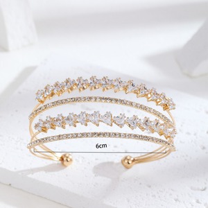 Pulsera Abierta Geométrica de Aleación de Zinc con Zirconia Engastada en Garra, Joyería de Fiesta, Diseño Multicapa - Product Image 4