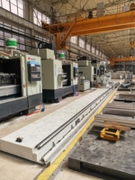 Routeur CNC industriel 6 axes 7 axes, machine de gravure et de sculpture sur bois avec bras robotisé 6 axes et ATC, machine de découpe de mousse en promotion