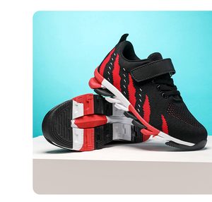 Nuevos Zapatos Deportivos Ligeros para Niños, Negros con Detalles Rojos, con Parte Superior de Malla Transpirable, Zapatos para Correr para Niños - Product Image 5
