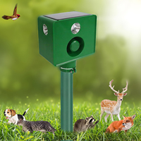 Lampe LED Solaire Anti-Parasites pour Volailles avec Lumières Clignotantes, Indice IP64, Lumière du Jour 5000K, Angle de Faisceau 360° pour Éloigner les Animaux