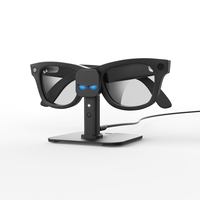 Station de charge pour lunettes connectées Ray-Ban Mate avec base métallique et lumière d'ambiance respirante