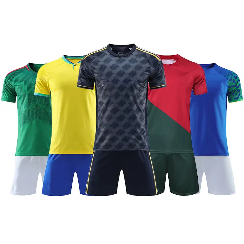 New 2024 Custom Jersey Thailand Quality Football Shirts Men's Uniform Set Team Football Jersey Soccer Wear