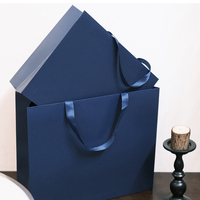 Sac à provisions en papier bleu Cobalt de luxe personnalisé argent estampage Logo insérer ruban poignée 250g papier vêtements sac à chaussures