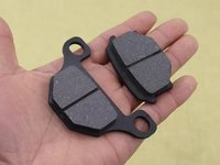 Vente d'usine Pièces Suzuki Gn125 Gs125 Plaquettes de frein de moto Disque de frein de moto Gn 125 Gs 125