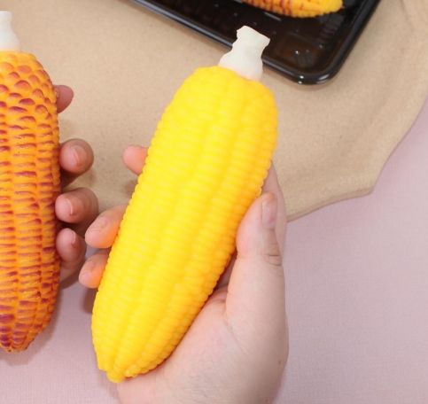 สีเหลือง