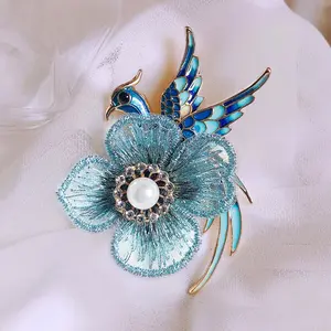 Klassische Großhandel Bling Strass 3D Blume Vogel Broschen Männer Brosche Pin