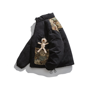 Nuovo Design Giacca in Velluto a Coste Utility da Uomo, Giacca Puffer Personalizzata con Design Orso, Giacca Invernale da Uomo in Denim Grezzo - Product Image 3