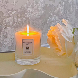 Cire de soja blanche décorative personnalisée, pot en verre givré, thé vert, parfum, bougie à mèche en bois - Product Image 4