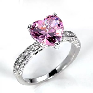 <span class=keywords><strong>Bague</strong></span> Cœur Rose en Zircon Cubique, Double Rangée Pavée à Quatre Griffes, Tonalité Argentée, Romantique et Élégante, Vente en Gros, Marque Privée, Cadeau <span class=keywords><strong>de</strong></span> Fiançailles pour Femme - Product Image 1