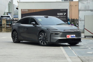 Nuevo <span class=keywords><strong>Toyota</strong></span> BZ7 EV 700Max Edición LiDAR 2026, Sedán Eléctrico de Lujo con ADAS de Alto Nivel y Conducción Inteligente, Volante a la Izquierda - Product Image 3