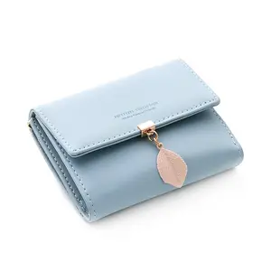 2024 New Ladies Short Wallet Pu Leather Small Money Pouch For Women Discount Coin Purses Card Holders Girls Leaf Pendant Wallets