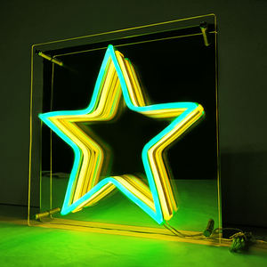 Fabbricazione professionale su misura Dropshipping stella modello lungo durevole ambiente interno decorativo specchio <span class=keywords><strong>infinito</strong></span> - Product Image 1