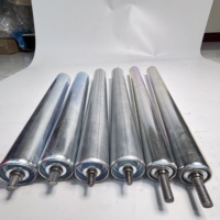 Rouleaux, pignons et tambours en acier inoxydable galvanisé pour lignes de production, disponibles sur mesure.