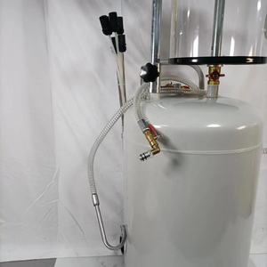 Extracteur d'<span class=keywords><strong>huile</strong></span> usagée pneumatique Machine d'aspiration d'<span class=keywords><strong>huile</strong></span> Capacité du réservoir 70L Machine de collecte d'<span class=keywords><strong>huile</strong></span> pour voitures - Product Image 4
