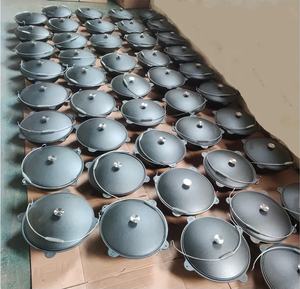 Venta al por mayor Gran <span class=keywords><strong>caldero</strong></span> ruso 15L <span class=keywords><strong>hierro</strong></span> fundido Kazan olla uzbeko ruso <span class=keywords><strong>hierro</strong></span> fundido Kazan olla con tapa - Product Image 1
