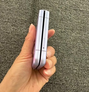 โทรศัพท์ยอดนิยม Z 3 โทรศัพท์มือถือพับได้ ปลดล็อคแล้ว <span class=keywords><strong>8</strong></span>+128GB 5G สมาร์ทโฟน รุ่นทั่วโลก <span class=keywords><strong>4</strong></span> - Product Image 4