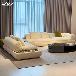 Set di Divani Moderni di Lusso per Soggiorno di Villa, Divano a L con Struttura in Legno e Tessuto Bianco per Hall di Hotel - Product Image 3