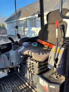 รถขุดตีนตะขาบ Kubota KX030-4 มือสอง ได้รับการรับรองมาตรฐาน CE น้ำหนัก 3 ตัน เครื่องจักรขนาดเล็กจากญี่ปุ่น พร้อมเครื่องยนต์ Kubota บุ้งกี๋รุ่นปี 2025 - Product Image 6