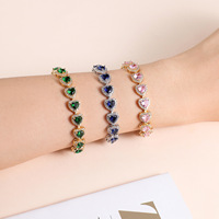 Bracelet tennis en zircon 5A en forme de cœur, rose, vert, bleu, best-seller, bracelet cœur coloré tendance pour femmes, bijoux