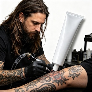 Crema para Tatuajes de Larga Duración en Oferta, Material Seguro y Confiable para Talleres de Tatuajes e Instituciones de Belleza - Product Image 5