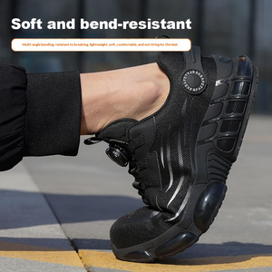 Chaussures de sécurité anti-perforation légères et respirantes, imperméables, résistantes aux chocs, pour le travail, noires - Product Image 3