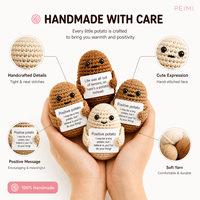 Carte de message inspirante en forme de pomme de terre amigurumi tricotée, en laine mignonne, pour cadeau d'anniversaire