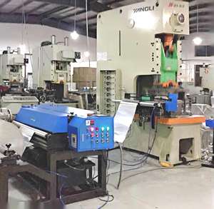 Лидер продаж, одноразовые алюминиевые фольгированные контейнерные пластины, производственная линия, штамповочная пресс-форма, машина для изготовления коробок на вынос - Product Image 1